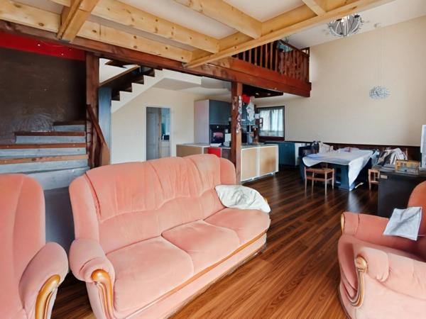 Maison à vendre 6 pièces ROCHE EN REGNIER (43)