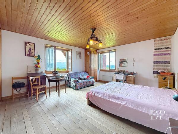 Maison à vendre 5 pièces, 153 m3 habitables et 263 m2 de surface totale, LUCINGES (74), Terrain de 3100 m2