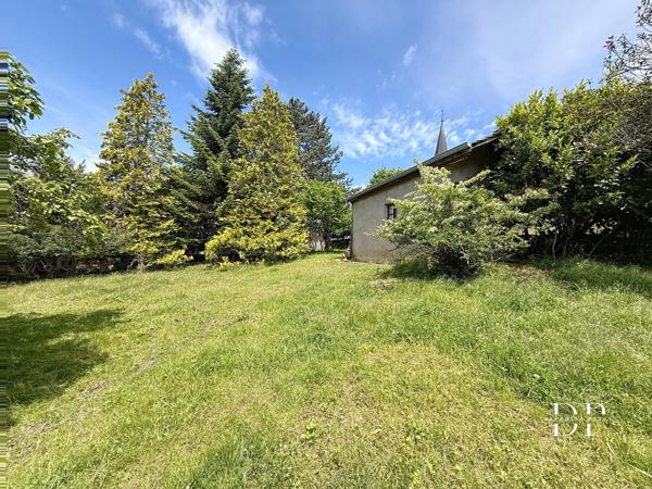 Maison à vendre 5 pièces, 153 m3 habitables et 263 m2 de surface totale, LUCINGES (74), Terrain de 3100 m2