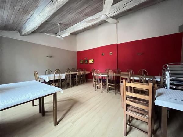 Maison à vendre |  Surgères |  8 pièces | 135 m²