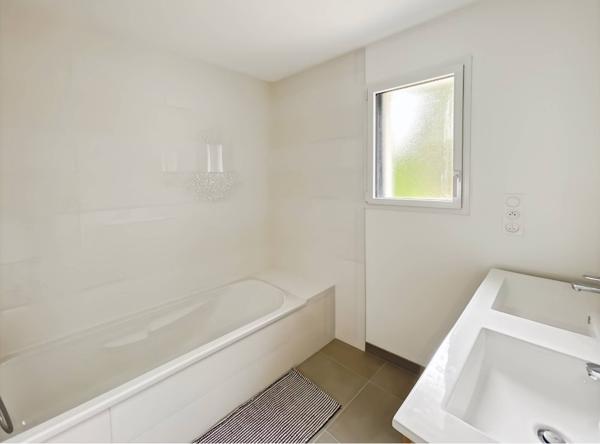 Saint-Avé (56890) Maison contemporaine 5 pièces - Construction 2021