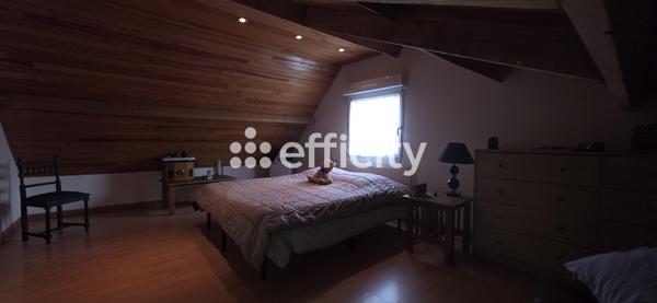 Maison 10 pièces - 155 m² Exclusivité efficity