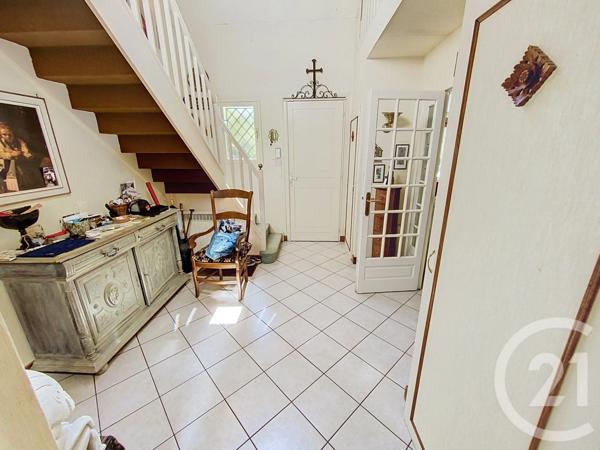 Maison à vendre  7 pièces - 202,33 m 2   LAMORLAYE  - 60