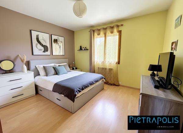 Maison familiale 125 m² - 6 pièces - Véranda - Garage double
