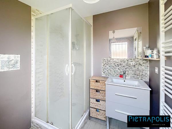 Maison familiale 125 m² - 6 pièces - Véranda - Garage double
