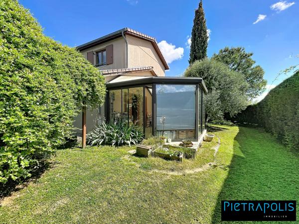 Maison familiale 125 m² - 6 pièces - Véranda - Garage double