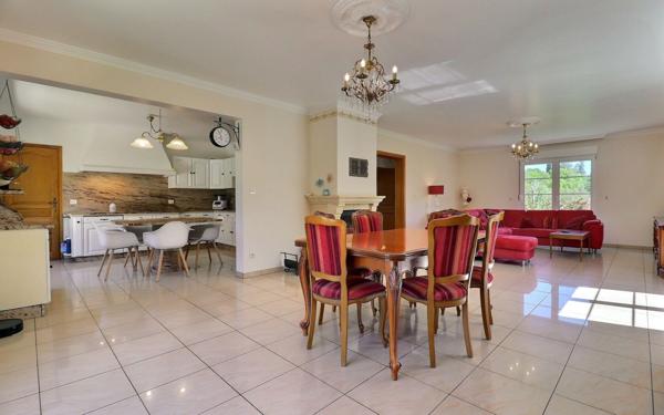 Maison à vendre    5 pièces •  Hombourg-Haut