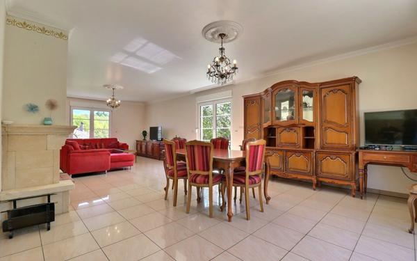 Maison à vendre    5 pièces •  Hombourg-Haut