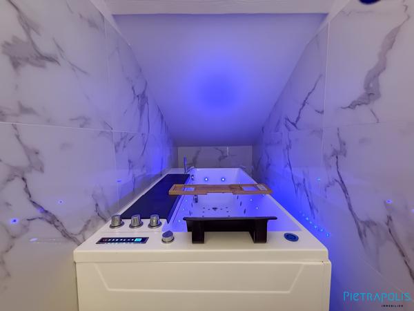 DUPLEX RENOVE AVEC BALCON SATHONAY CAMP