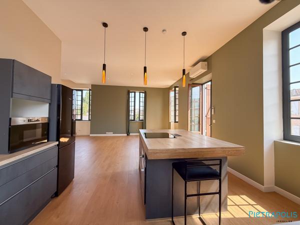 DUPLEX RENOVE AVEC BALCON SATHONAY CAMP