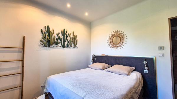 Villa de charme rénovée – 130 m² avec piscine à deux pas des plages et des commerces