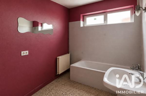 Maison à vendre 6 pièces 135 m² Saultain