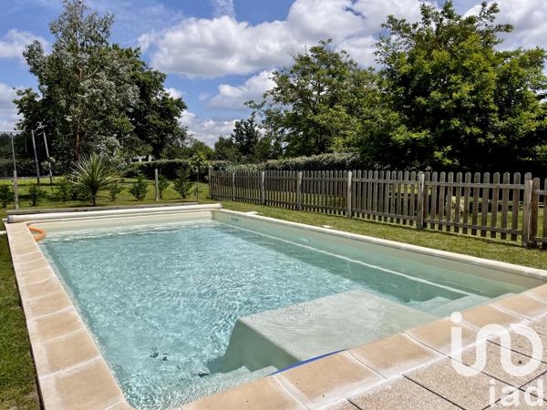 Maison à vendre 7 pièces 222 m² Loire-Authion