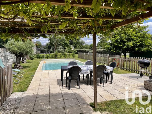 Maison à vendre 7 pièces 222 m² Loire-Authion