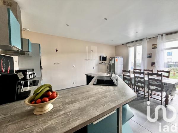 Maison à vendre 7 pièces 222 m² Loire-Authion