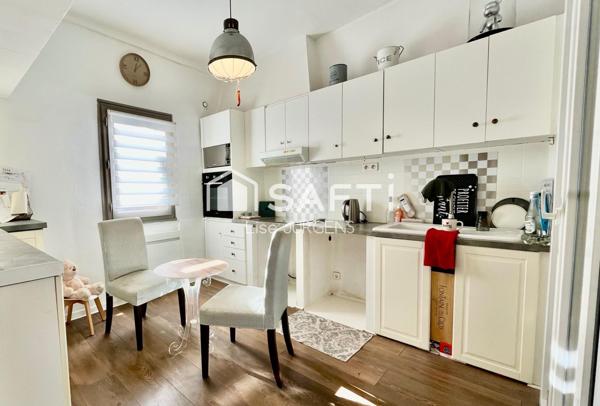 Appartement de charme, toit-terrasse, coeur de ville