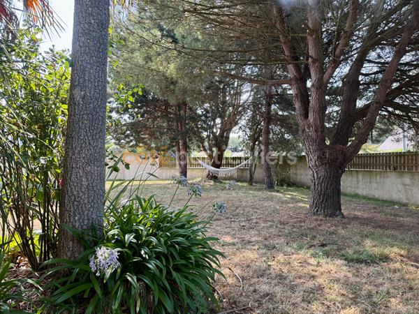 Vente
                Maison144 m² - 6 Pièces -
                    BREVILLE SUR MER (50290)