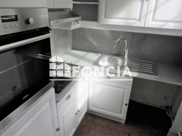 Location Appartement 2 pièces 48.63 m² - 196 RUE MARTAINVILLE Rouen 76000