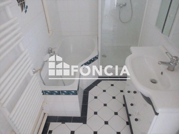 Location Appartement 2 pièces 48.63 m² - 196 RUE MARTAINVILLE Rouen 76000