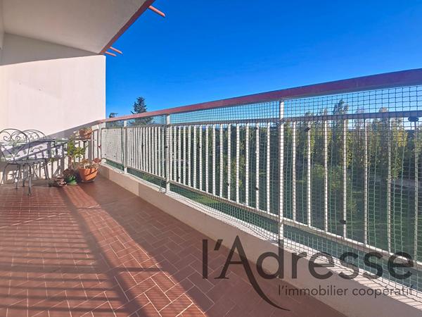 T2 56M² MANDELIEU, A PIED DES PLAGES