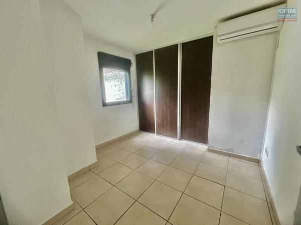 A louer - Appartement T2 de 49 m2 en rez-de-jardin - Sainte-Clotilde, La Bretagne