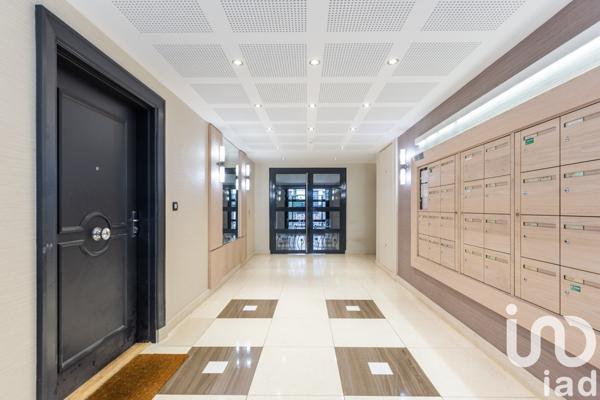 Location appartement 3 pièces 53 m² La Garenne-Colombes