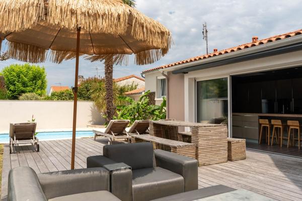 Vente Maison de luxe Royan 10 Pièces 240 m²