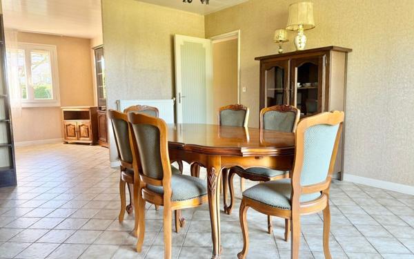 Maison à vendre    4 pièces • 76,18 m2 Morangis