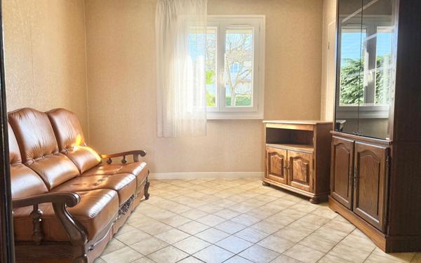 Maison à vendre    4 pièces • 76,18 m2 Morangis