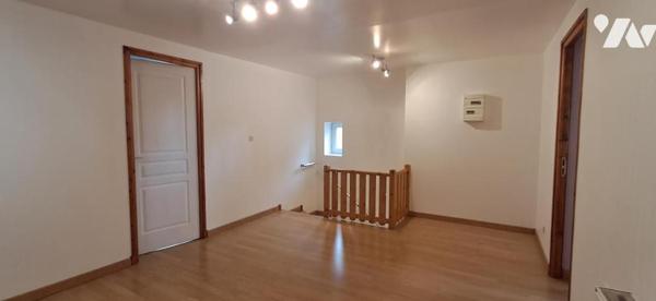 WATTRELOS Vaste habitation avec jardin
