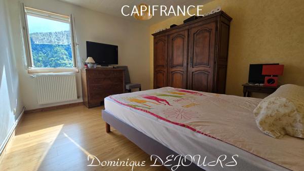 Ardèche, St Sauveur de Montagut, maison de 74m², 3 chambres, garage, caves, terrain 500m². Exposition sud, vue dégagée.