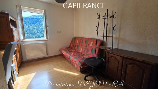 Ardèche, St Sauveur de Montagut, maison de 74m², 3 chambres, garage, caves, terrain 500m². Exposition sud, vue dégagée.