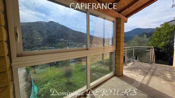 Ardèche, St Sauveur de Montagut, maison de 74m², 3 chambres, garage, caves, terrain 500m². Exposition sud, vue dégagée.