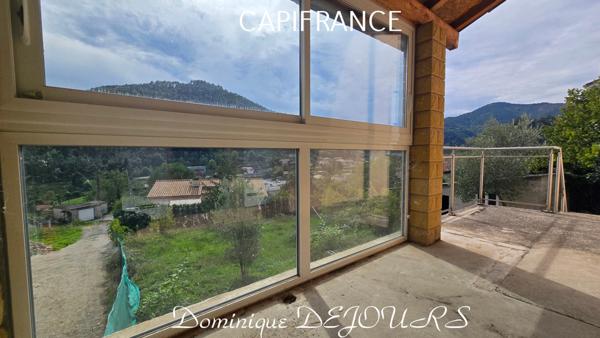 Ardèche, St Sauveur de Montagut, maison de 74m², 3 chambres, garage, caves, terrain 500m². Exposition sud, vue dégagée.