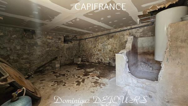 Ardèche, St Sauveur de Montagut, maison de 74m², 3 chambres, garage, caves, terrain 500m². Exposition sud, vue dégagée.