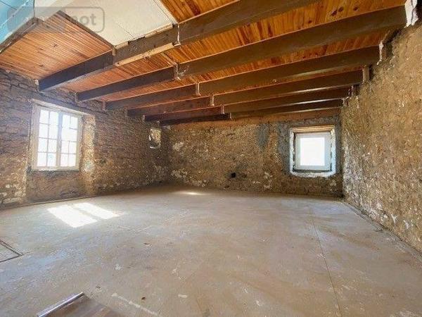 Maison à restaurer à vendre à Pléhédel dans les Côtes-d'Armor (22290), ref : MAIS-287
