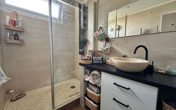 Appartement à vendre    4 pièces •  Le Raincy