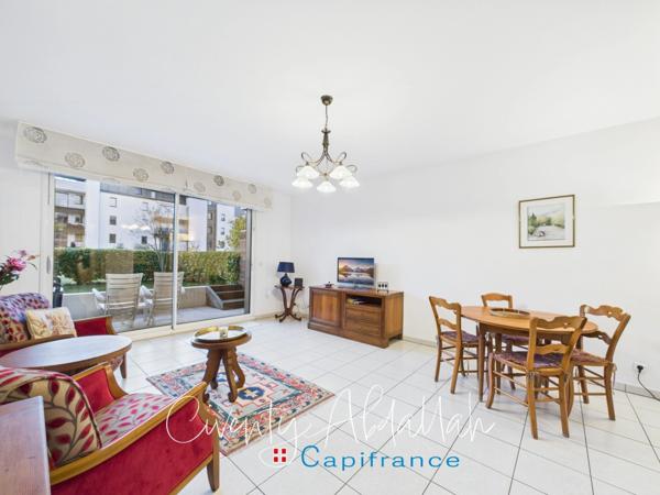 Appartement type maison – 82 m² – Aix-les-Bains – À deux pas du lac et du port