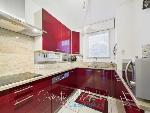 Appartement type maison – 82 m² – Aix-les-Bains – À deux pas du lac et du port