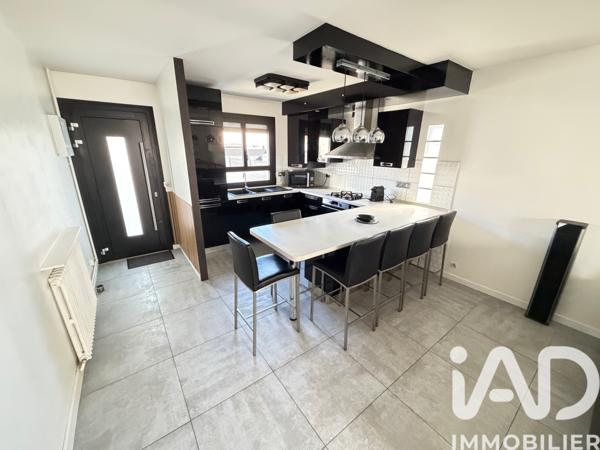 Maison à vendre 5 pièces 100 m² Villeneuve-le-Roi
