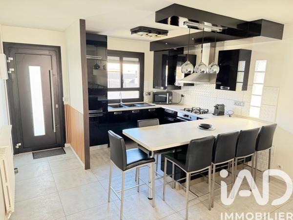 Maison à vendre 5 pièces 100 m² Villeneuve-le-Roi