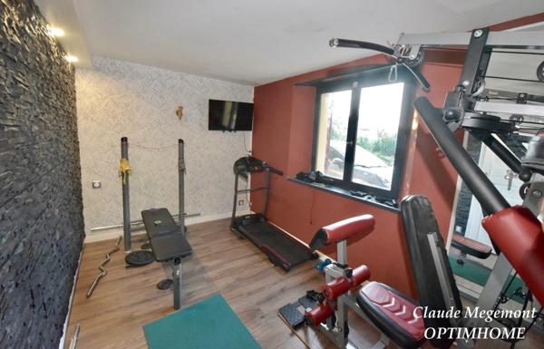 PROPRIETE XIXème ENTIEREMENT RESTAURÉE SUR GRAND TERRAIN