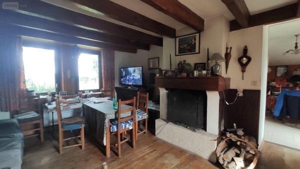 Maison individuelle à vendre à Baud dans le Morbihan (56150), ref : 065/1850   
Campagne