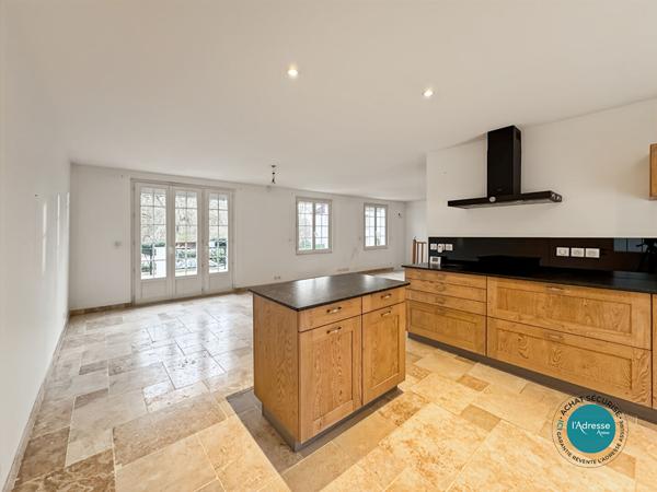 Maison 4 pièces sur sous-sol total