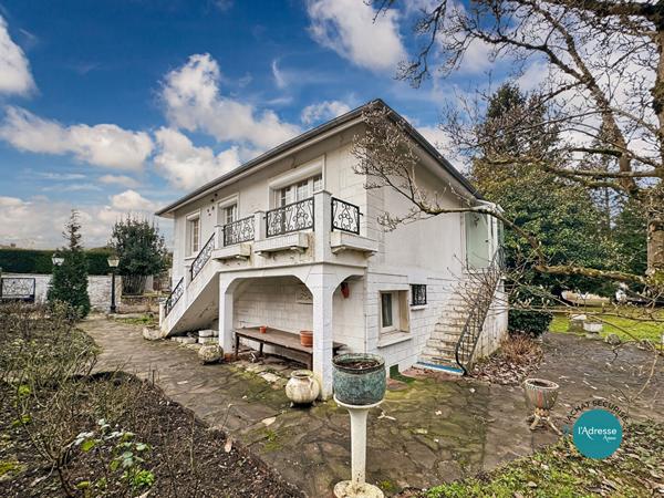 Maison 4 pièces sur sous-sol total