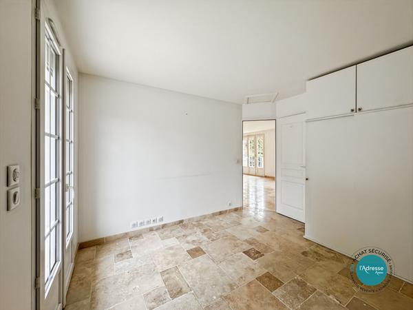 Maison 4 pièces sur sous-sol total