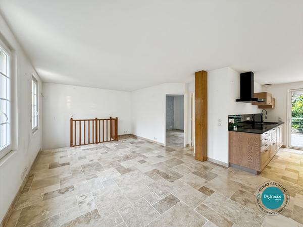 Maison 4 pièces sur sous-sol total