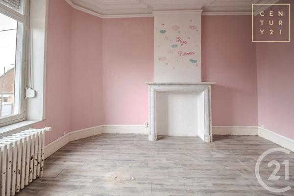 Maison à vendre  7 pièces - 156,78 m 2   MAUBEUGE  - 59
