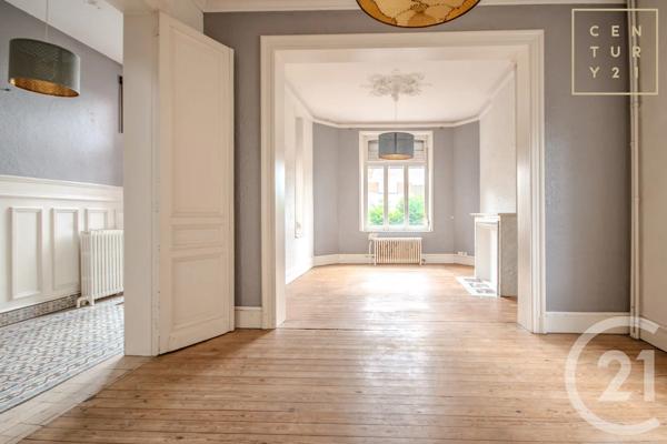 Maison à vendre  7 pièces - 156,78 m 2   MAUBEUGE  - 59