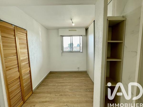 Location studio 29 m² Lunel